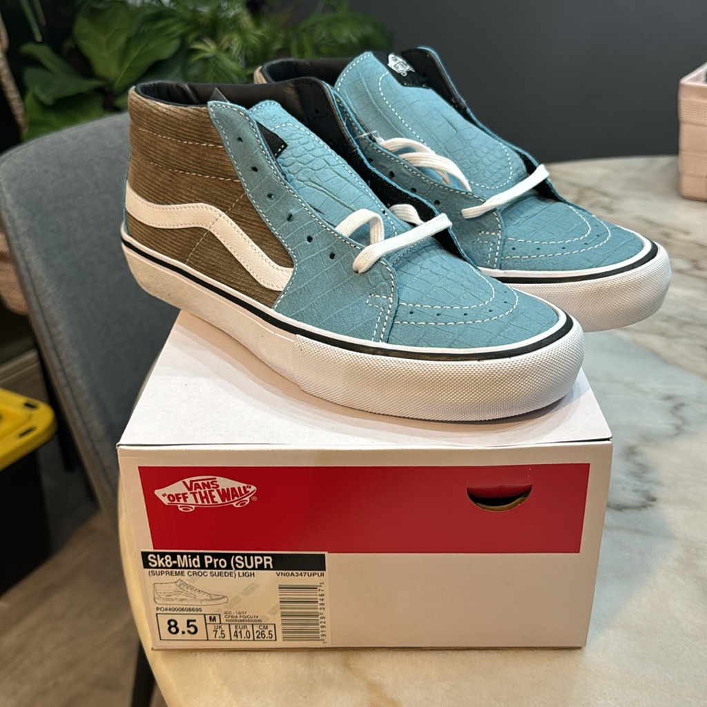 2018 Vans Supreme X Sk8 Mid Pro “Croc Suede” New